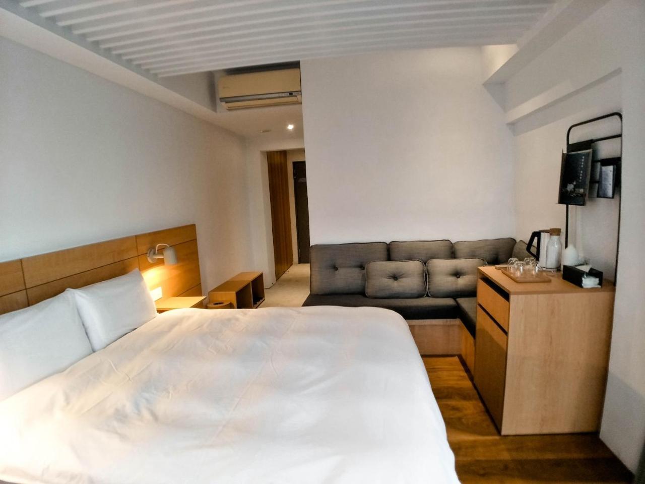 Dayspring Inn Nangan Exteriör bild